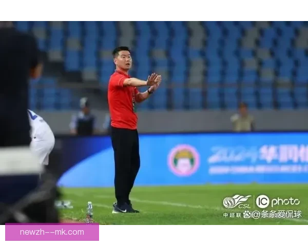 肇俊哲力挽狂澜带领沧州雄狮突破资金困境成功保级彰显执教智慧与坚持